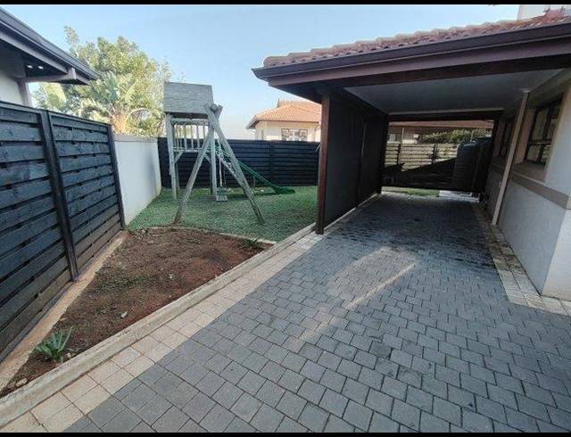 3 BEDROOM HOUSE FOR SALE IN IZINGA